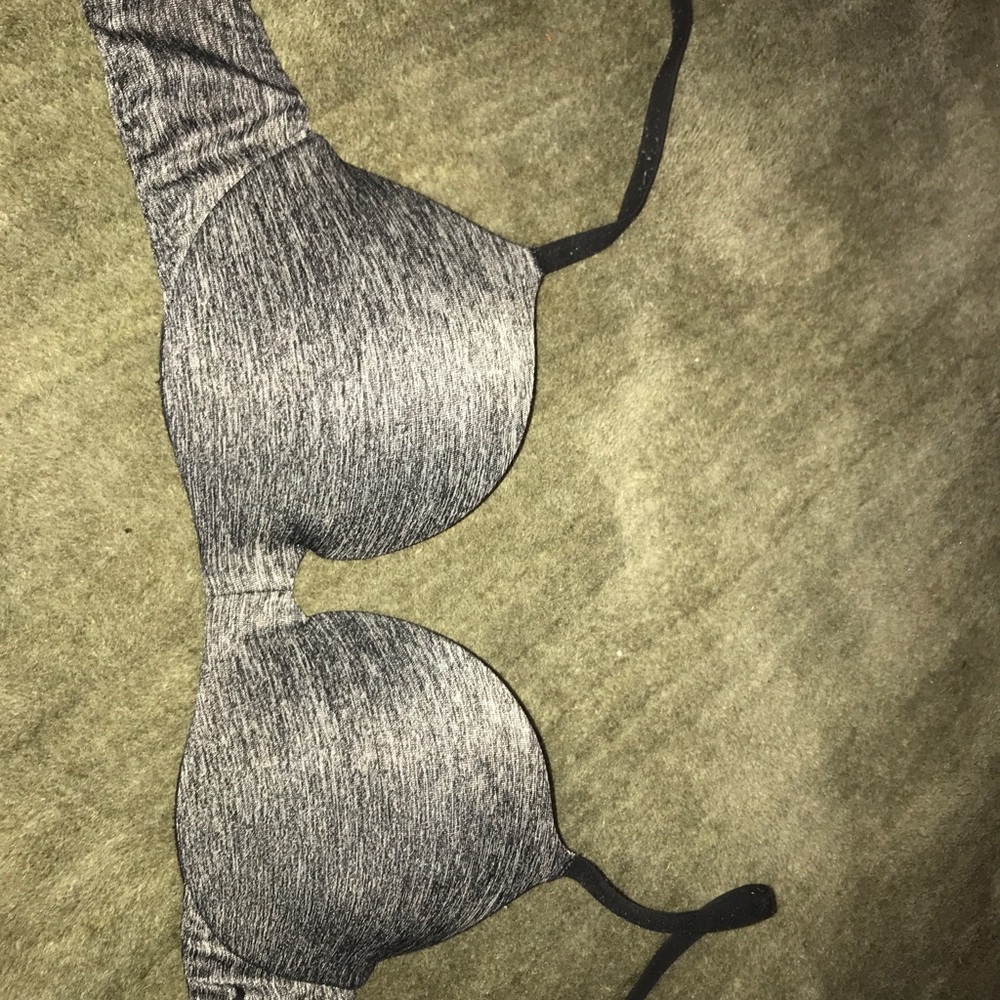 Victoria’s Secret PINK grey/black push up bra